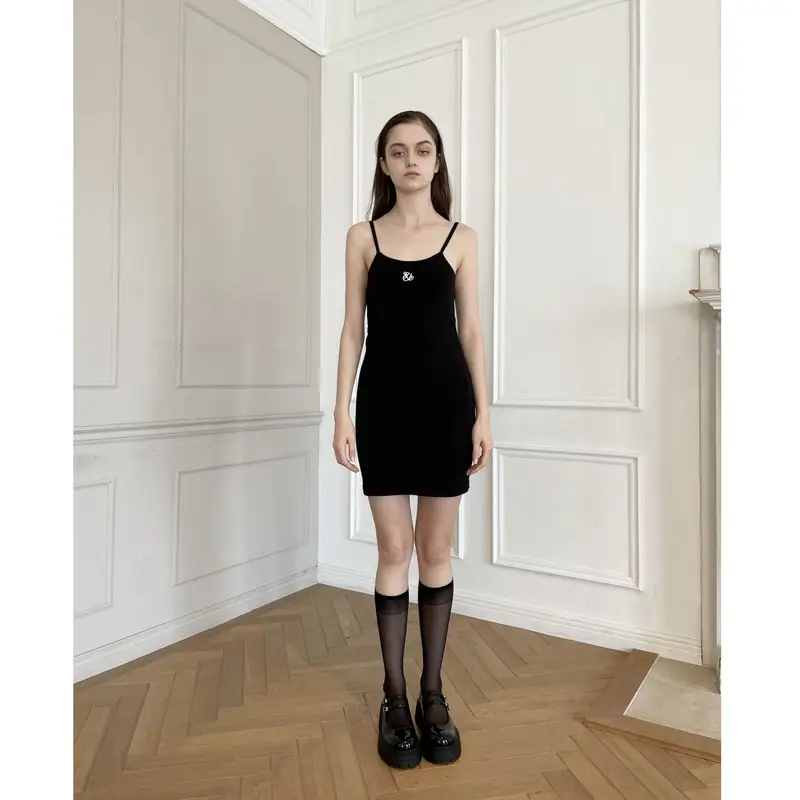 Eé embroidery camisole onepiece black | épine