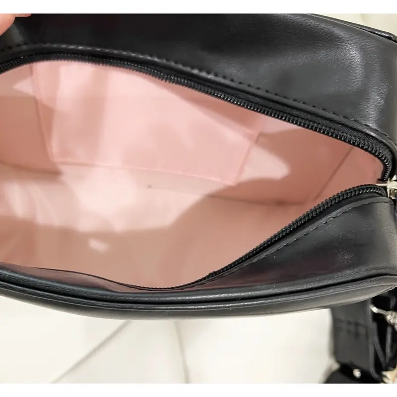 é Heart pouch shoulder strap bag （3color） | épine