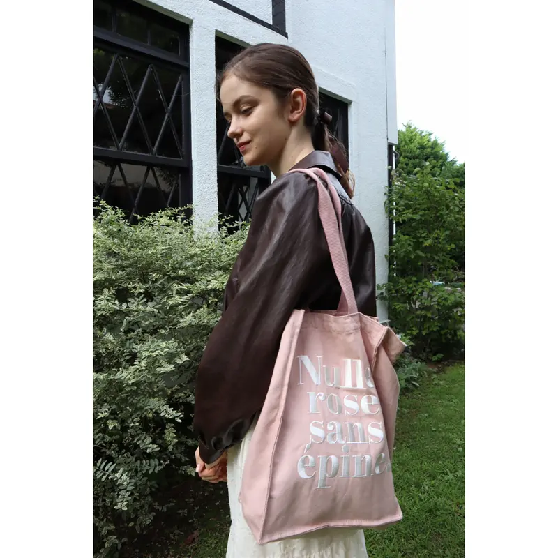 Nulle rose sans épine embroidery totebag