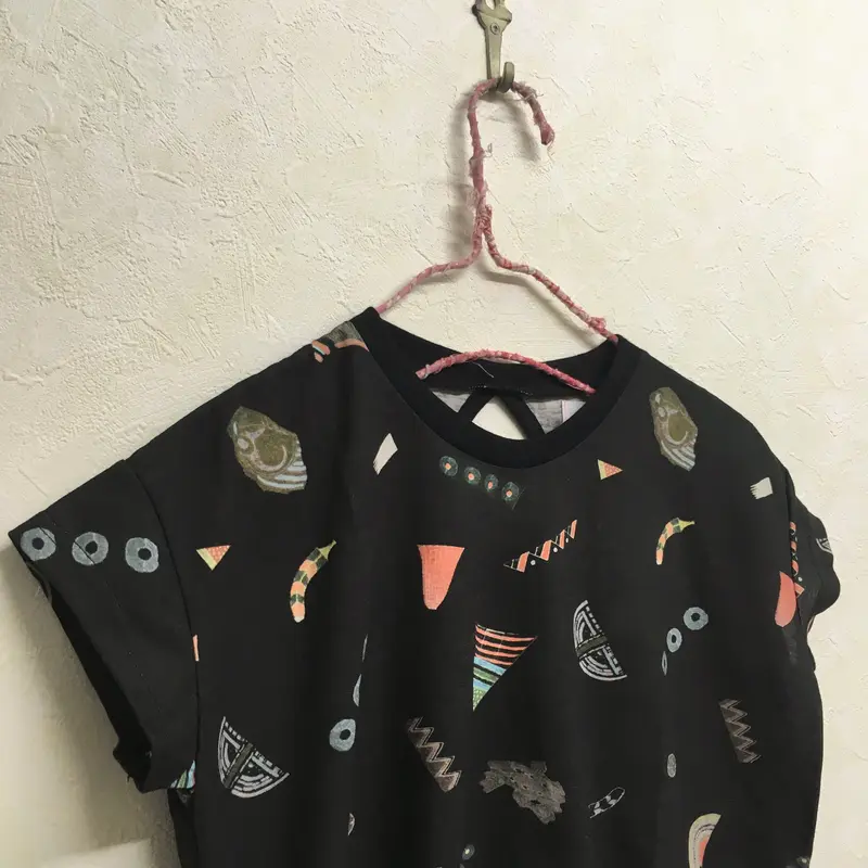 bedsidedrama × frankygrow エニーピースキッズＴシャツ(BLACK) ...