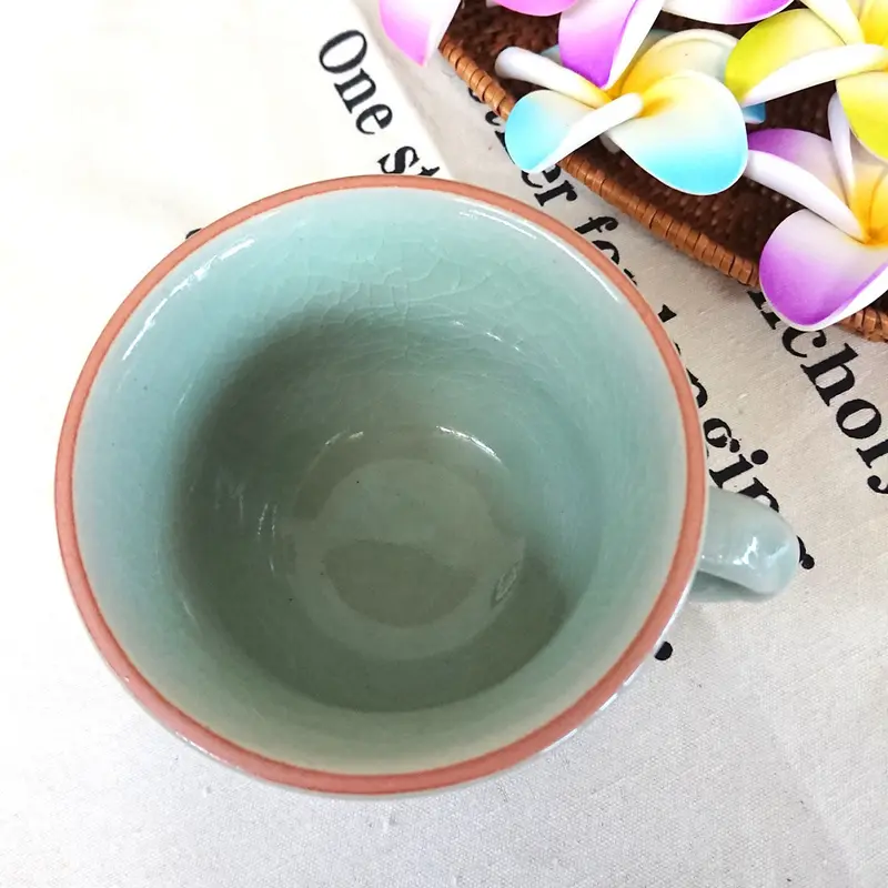 タイ製〈セラドン焼き〉 カップ&ソーサー -新品未使用₋ | fujiwakayama