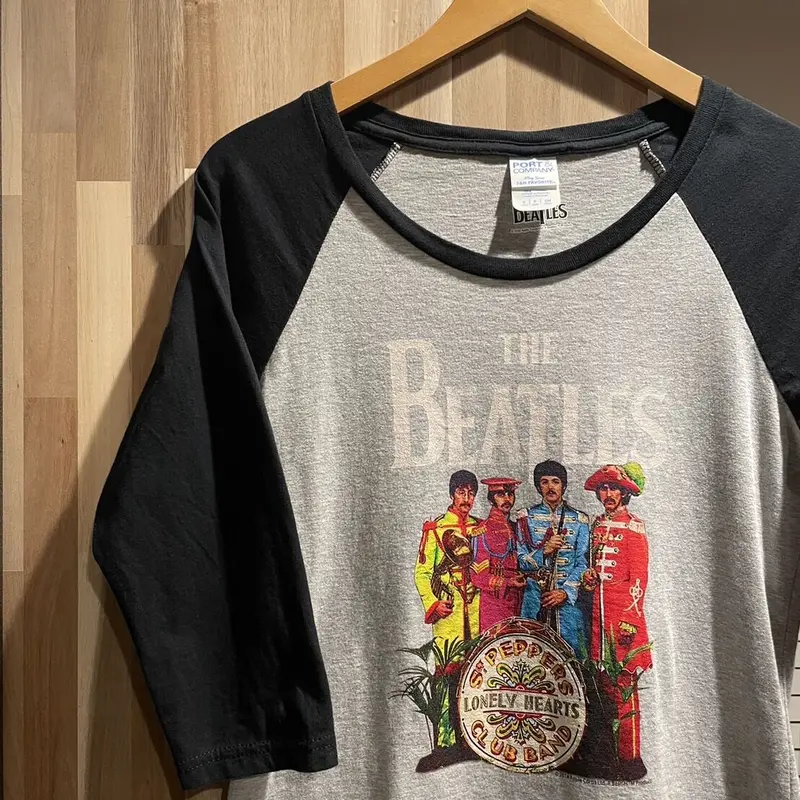 PORT&COMPANY THE BEATLES ラグランスリーブ バンドTシャツ レディース...