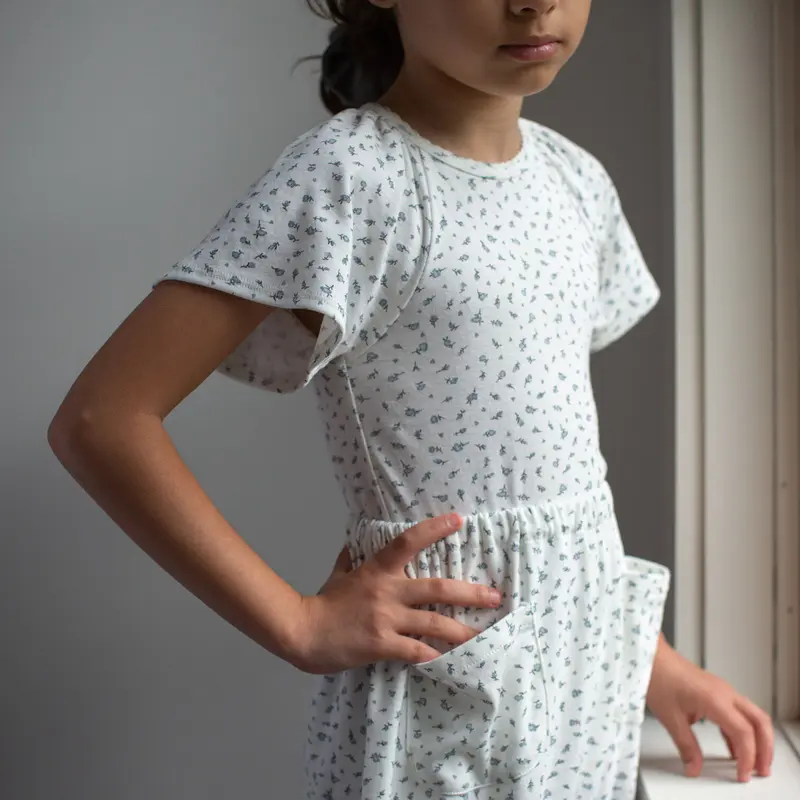 宅送] 新品 Rosebud Tee Flutter ploom soor 2y トップス - education