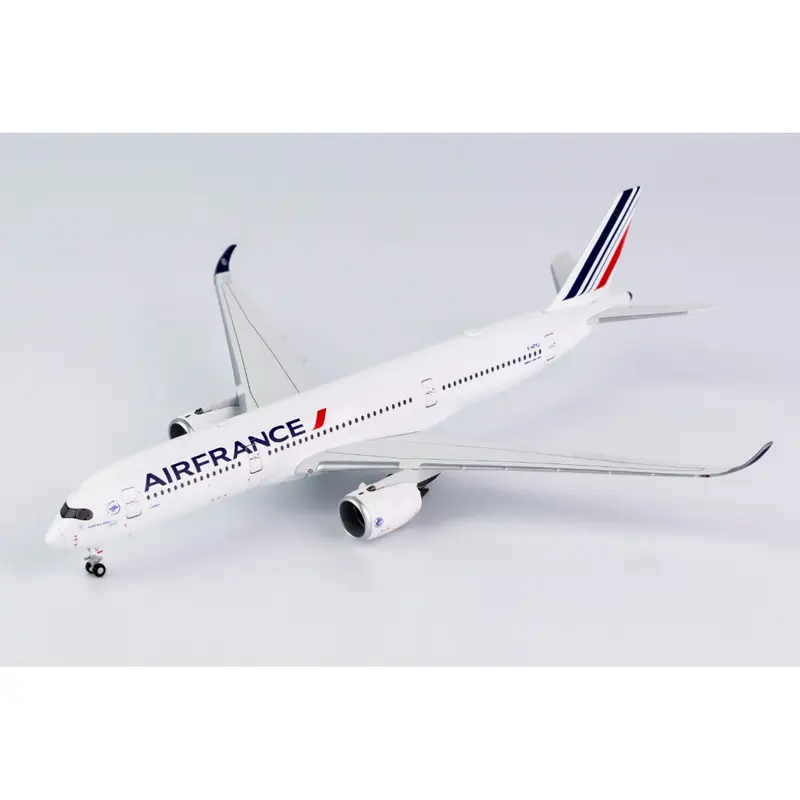 1/400 A350-900 エールフランス F-HTYJ | ひこーきちゃん