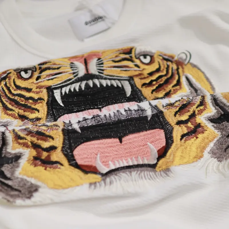 doublet biting embroidery thermal shirt