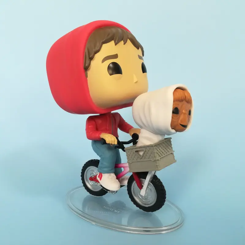 送料無料（北海道・沖縄県除く！） 映画 ET フィギュア エリオット＆ET