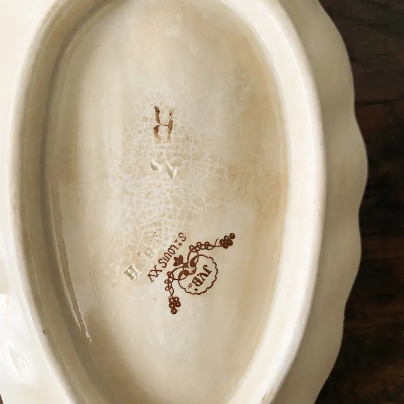 ヴィエイヤール ボルドー シェル型 ラヴィエ アンティーク 050107