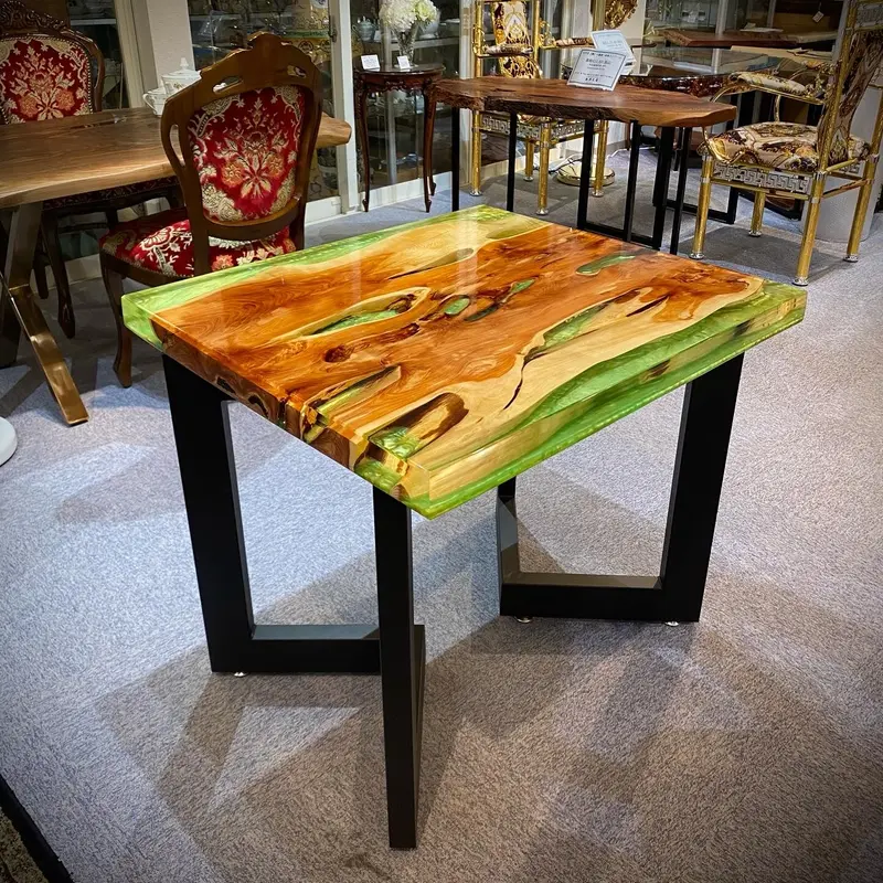 カイヅカイブキのレジンテーブル】 | 金井工房 公式ストア