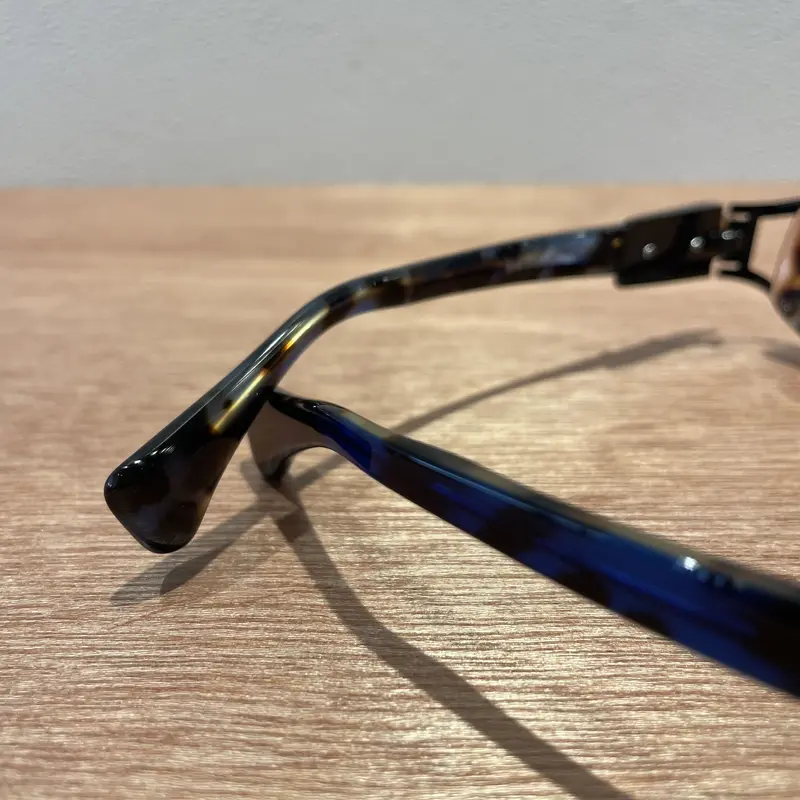 Less than human レスザンヒューマン 9300 9610 | kolme kyoto