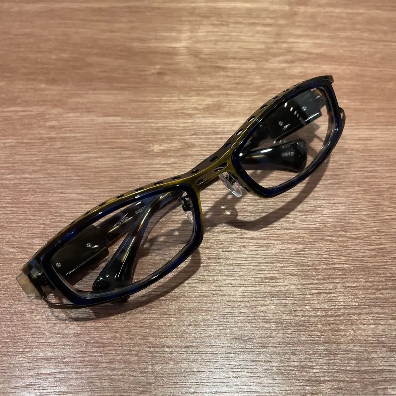 Less than human レスザンヒューマン 9300 9610 | kolme kyoto