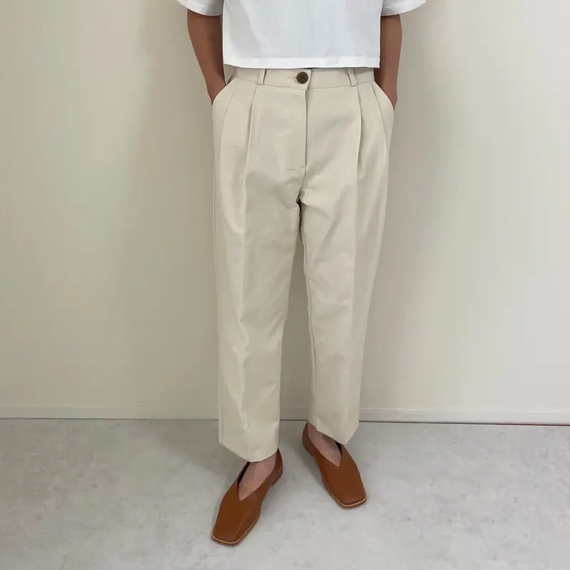 ツータックツイルテーパードパンツ | LE MORE