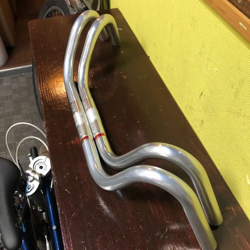 NITTO ニットー ＲＭ-3 Mountain Drop Bar NITTO* RM-3 mountain drop handle (silver/580) - BLUE LUG