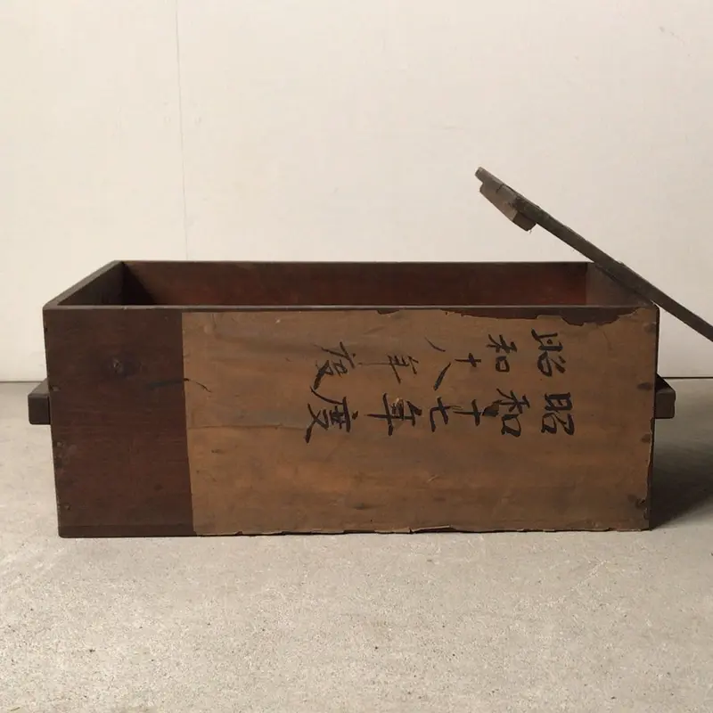 希少アンティーク手の入った箱