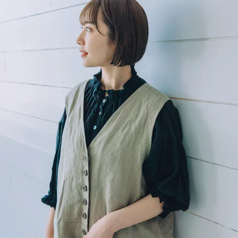 くしゅくしゅ襟ブラウス vintage加工フレンチリネン black【web価格