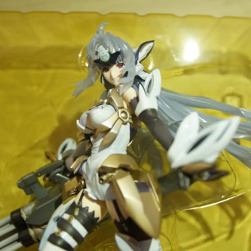 アルター KOS-MOS Ver.4 (1/8スケールPVC塗装済み完成品）/ゼノサーガ