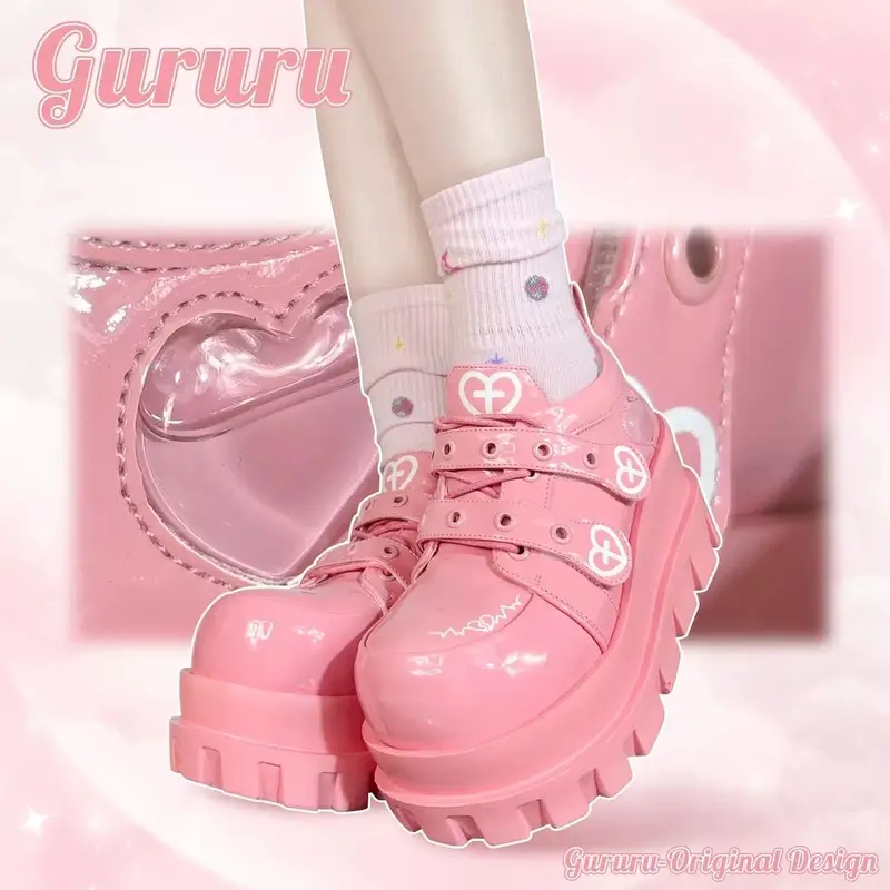 gururu厚底スニーカー