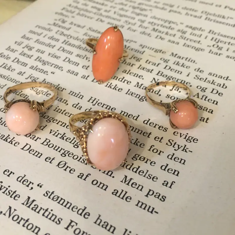 ネックレス リング K18 珊瑚 貴金属 刻印 アクセサリー など