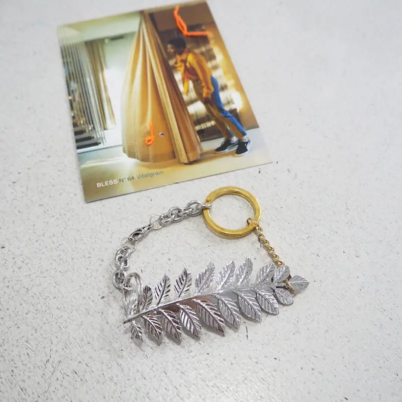 新品 定価24200円 BLESS フェザー ヘアピン チェーン リメイク