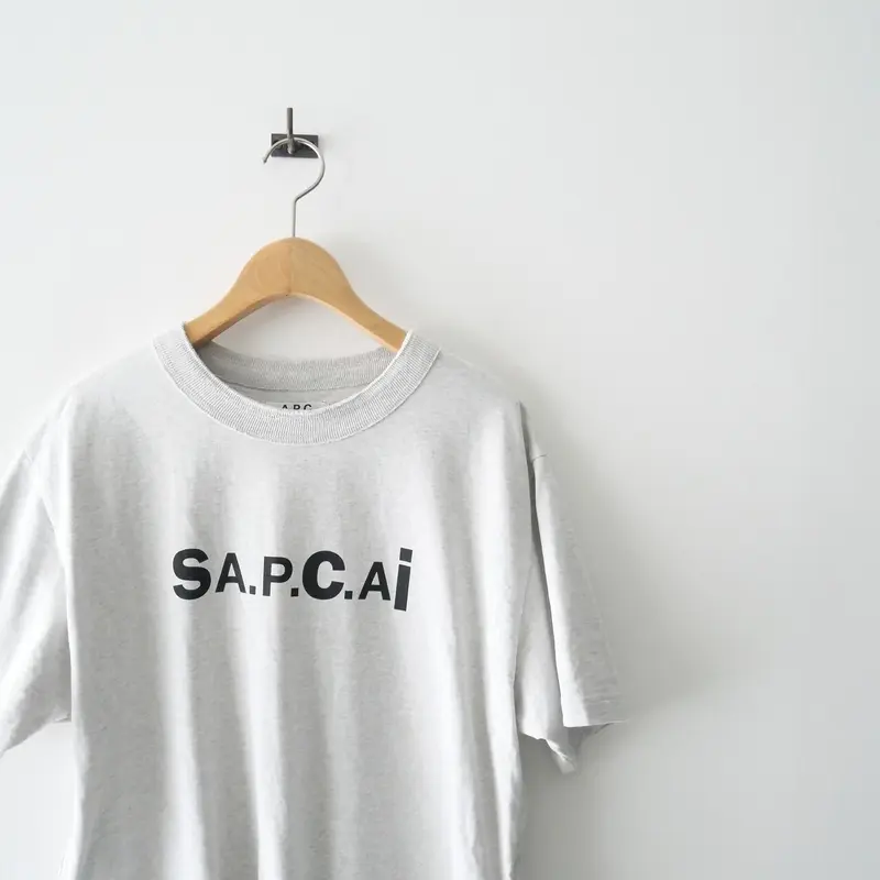 sacai × APC Kiyo Tシャツ sizeS grey gray 特価セール中 - gardenis.eu