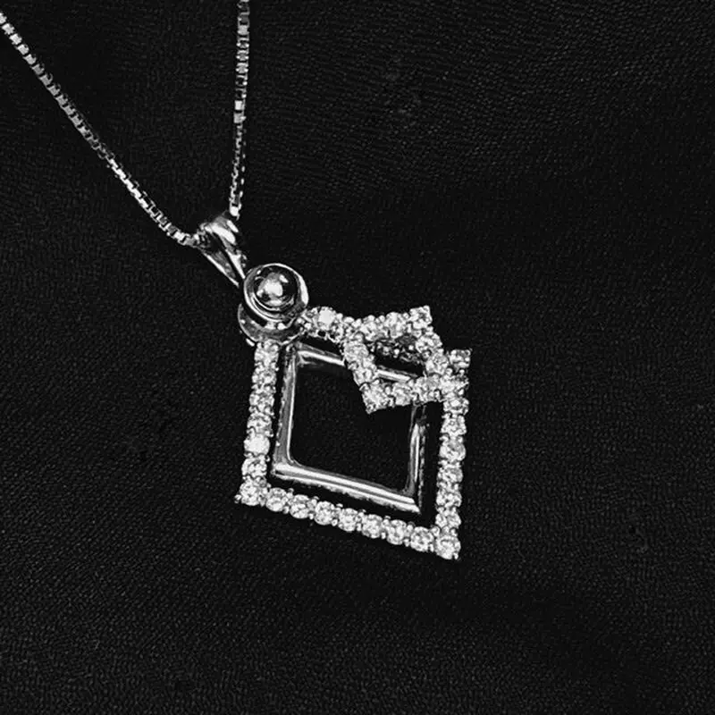 良質天然ダイヤモンド 0.50ct K18WG スイングネックレス | sanlemojew...