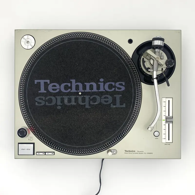 Technics SL-1200MK5 カートリッジ付