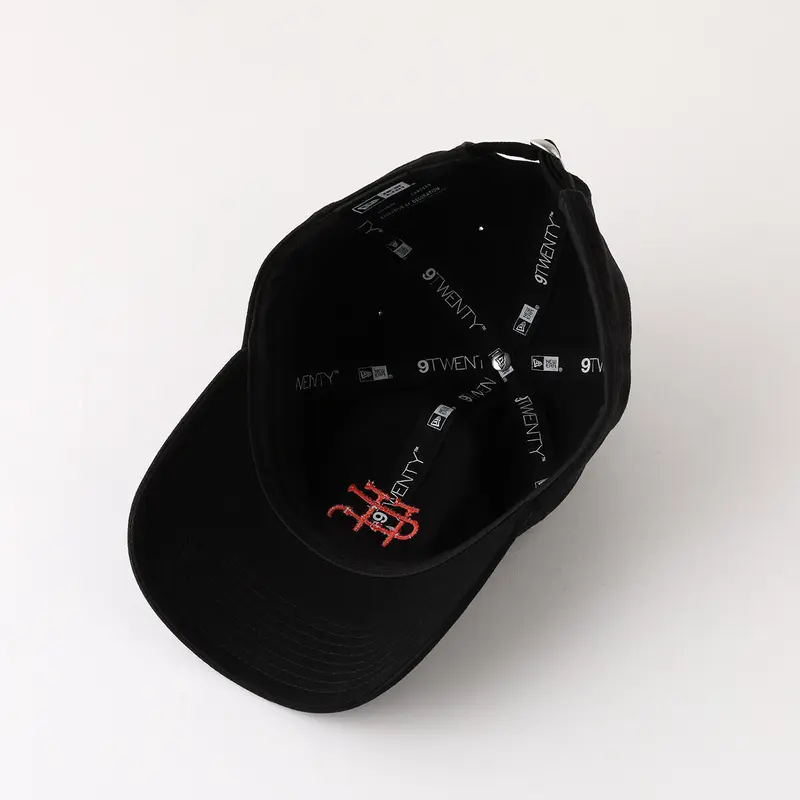 NEW ERA x SEE SEE キャップ