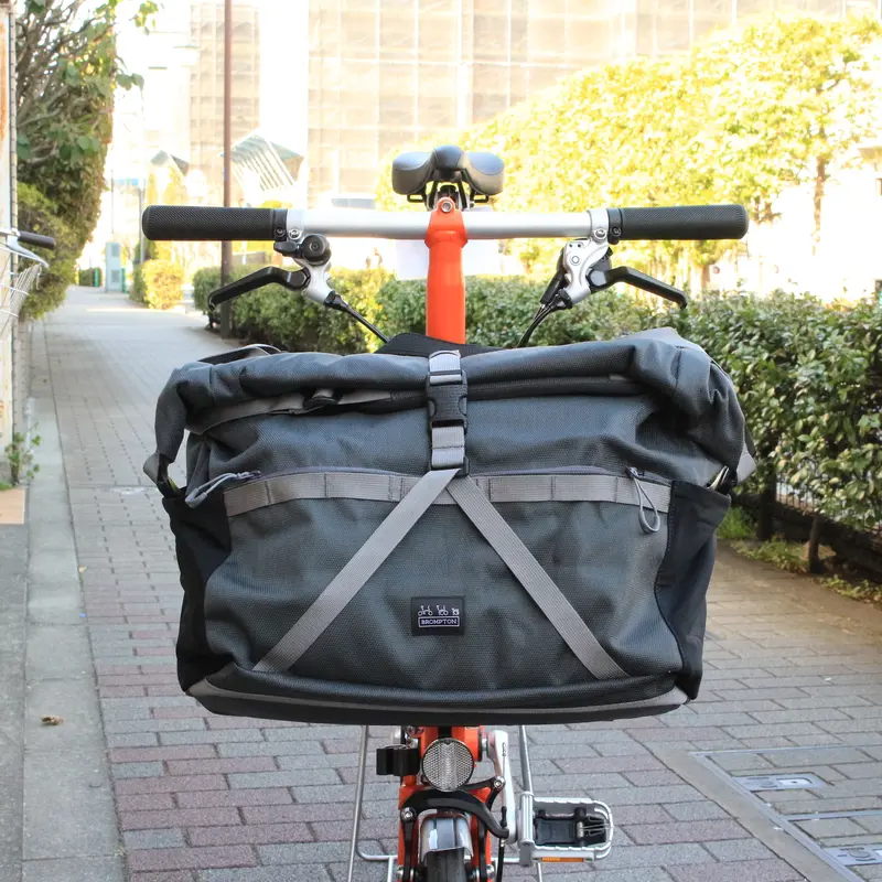 人気TOP Roll 【純正・美品】Brompton Top ダークグレー 28L Bag