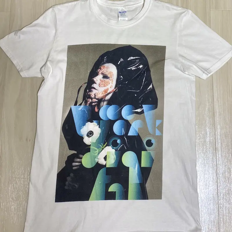 Tシャツ Bjork Homogenic T-Shirts Björk ビョーク Bjork Homogenic Merch T-Shirts and Sizes Black | Amazon.com