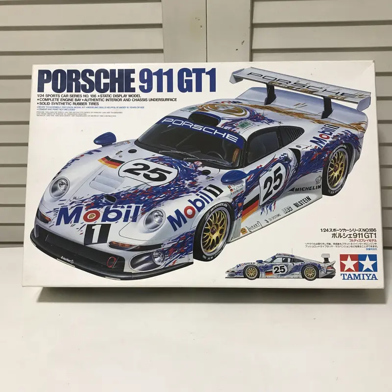 から厳選した タミヤ 1/24スケール 完成品 GT1 ポルシェ911 模型