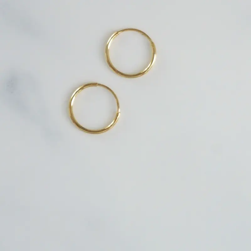 Restock】K18パイプフープピアス10 | ÜME Online shop /