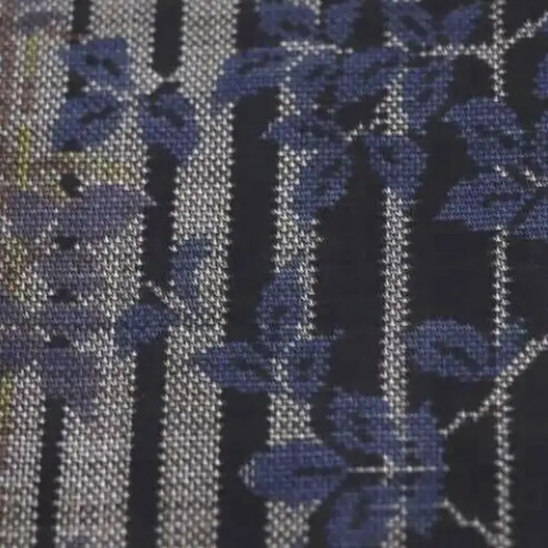 柔らかい (大島紬) 敷き詰まった葉っぱ しつけ糸有 未使用品 | alamiah