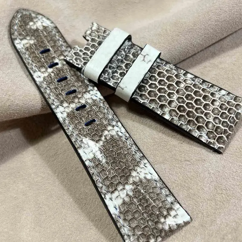 sna-57 シースネイク（ウミヘビ）腕時計ベルト ホワイト (ラグ幅24mm