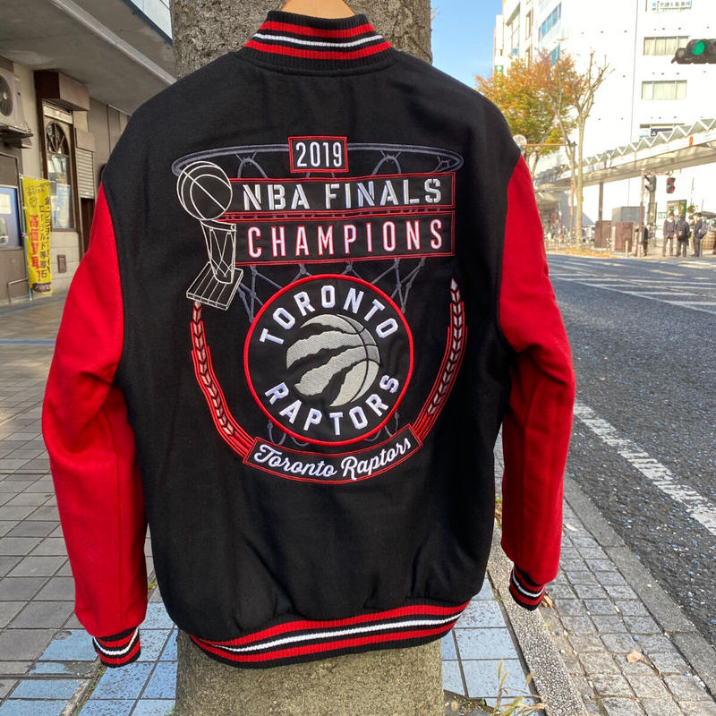 海外正規品 JACKET VARSITY 【新品】NBA 公式ジャケット NBA 2022-2023