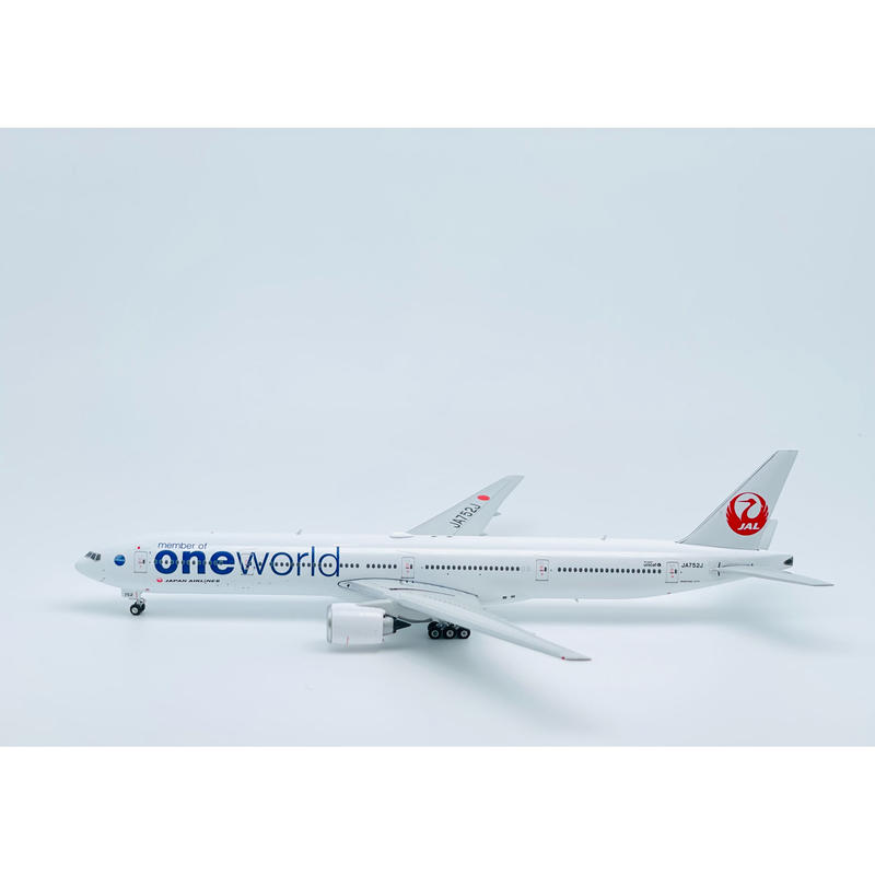 13周年記念イベントが JALUX 1 400 B777-300 JAL ONE WORLD 特別塗装機