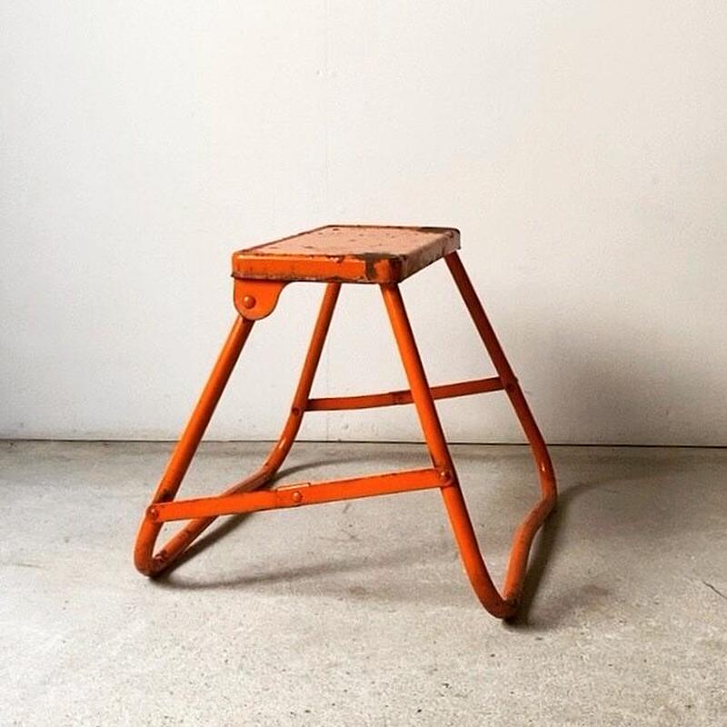 古い木製踏台 格子 組子 やぐら