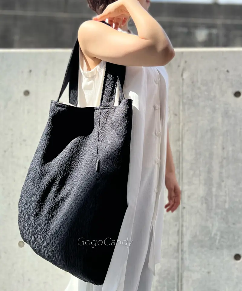 完成品］いなりもちA3トートバッグ【ブラックダマスク】 | GogoCandy