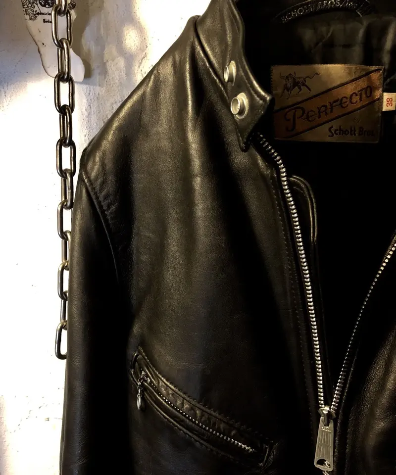 目玉美品ヴィンテージ Schott 70年代牛タグPERFECTO U.S.A. 逆ハ型