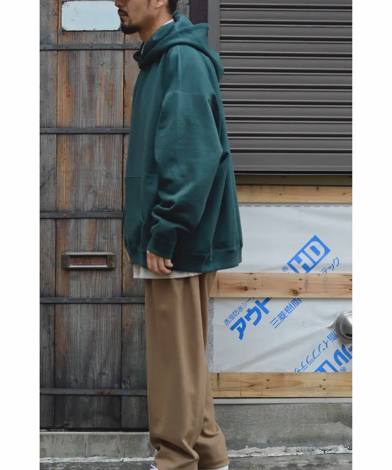 HUGE PARKA / DARK GREEN | CLOTH&CLOTHING 公式オンラ...