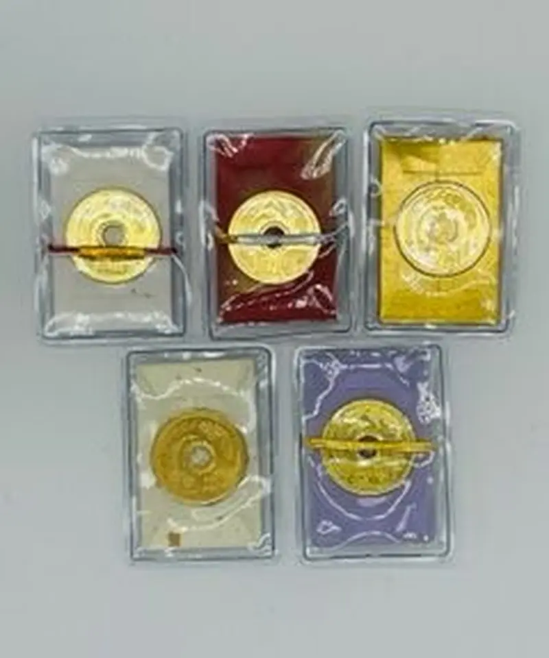 日本に 幸運と金運の精霊お守り 招福童子クマーンアナンタチョーク 金