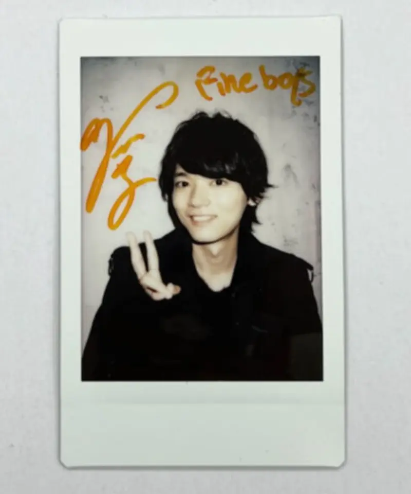 RIIZE ショウタロウ　直筆サインチェキ 駿河屋 -<中古>RIIZE/ショウタロウ(SHOTARO)/裏面印刷サイン入り