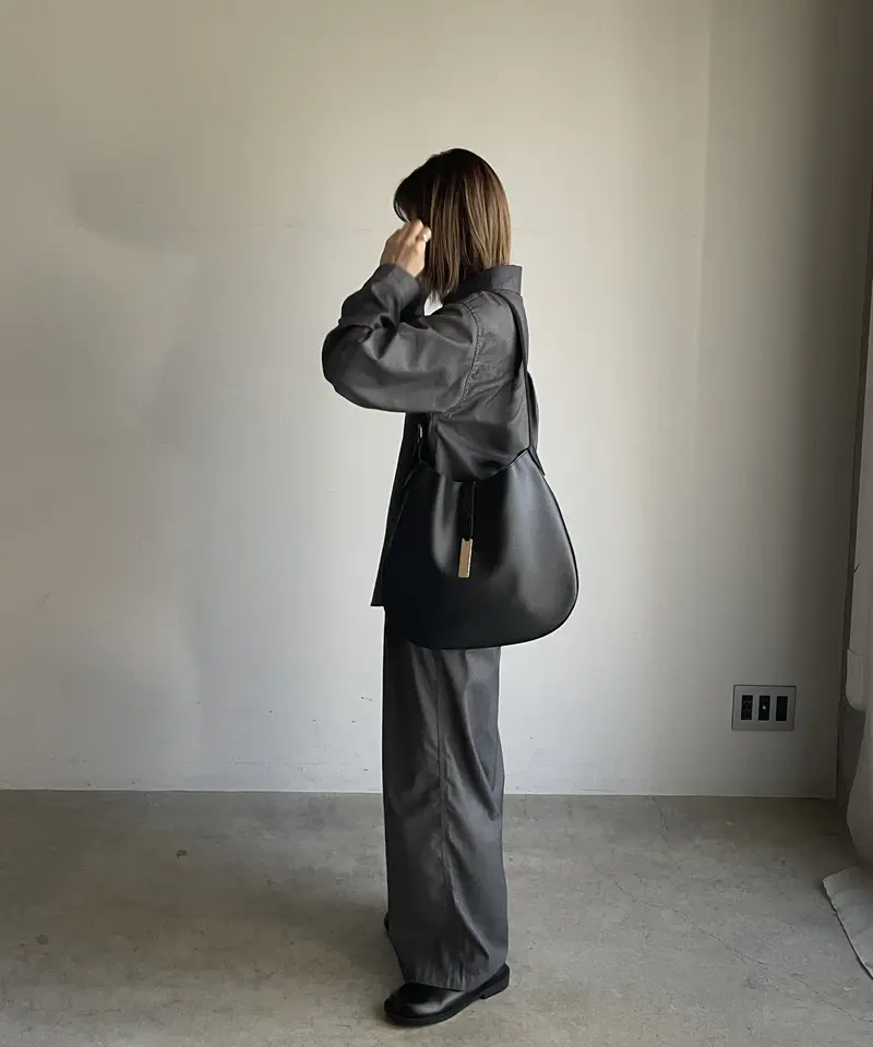 CLAMS SHOULDER BAG【8月下旬入荷分】 | JISTORY