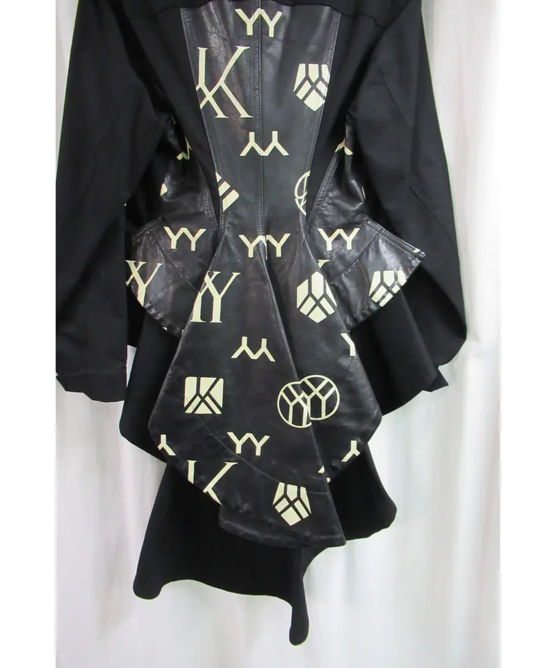 レア 新品未使用 07aw yohji yamamoto femme 黒 レザーモノグラムー燕...