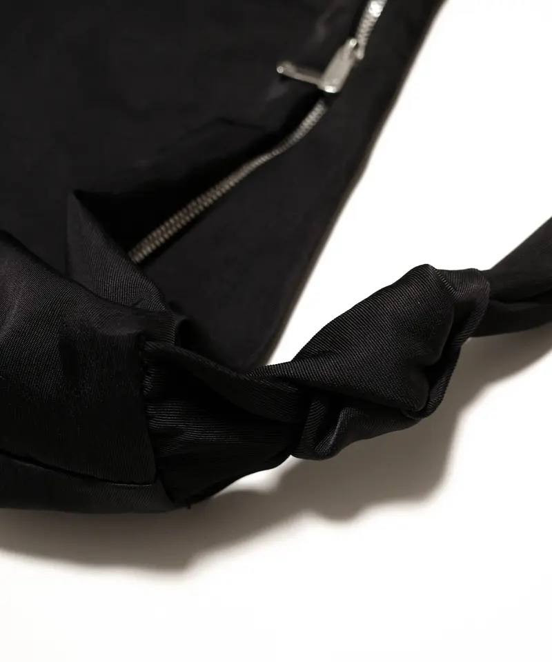 BIG HALF MOON SHOULDER BAG | CTHY