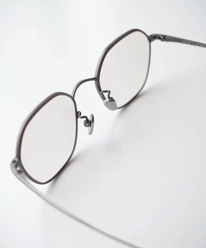 ALL TITANIUM VINTAGE COLOR GLASSES [ RePLAY × O...
