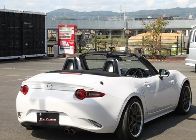 み*ん様 純正オプション　マツダ　NDロードスター シートバックバーベゼル NDロードスター 純正オプション シートバックバーベゼル