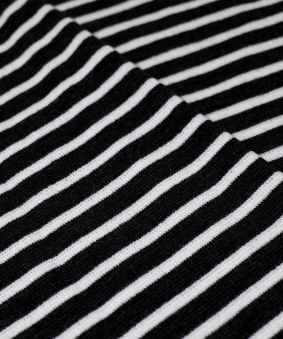 648e4ae51c3f4f29135f8fb2