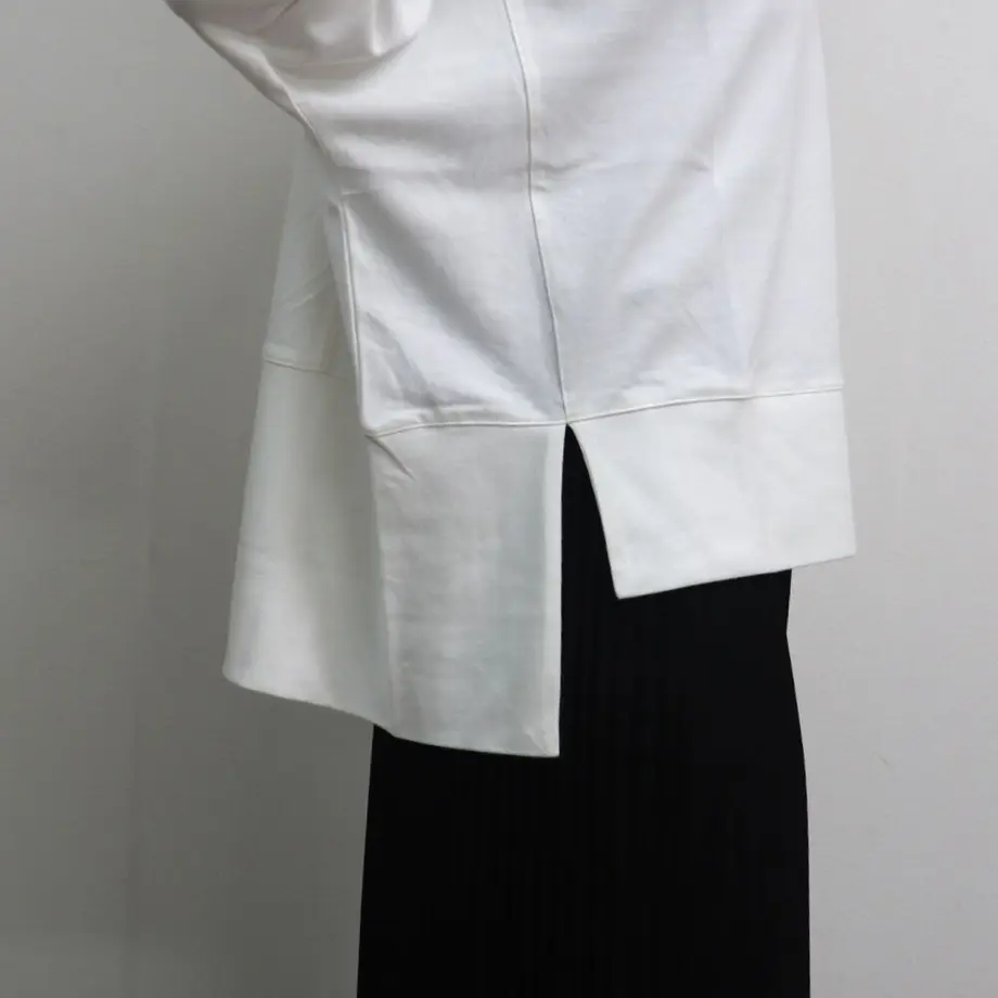 64e57616aed89f0096a2f6e9