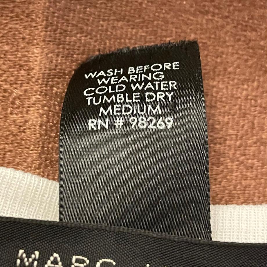 64648f0ef55a3000448a0986