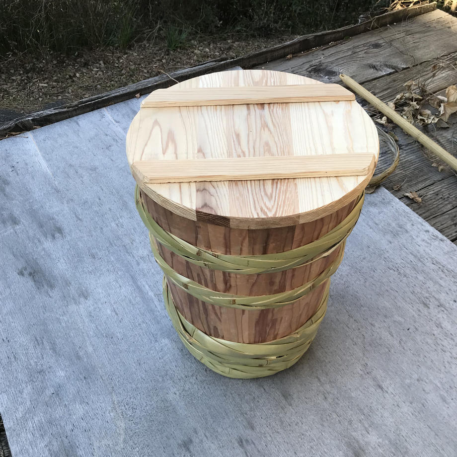 手作り味噌樽1斗国産杉 | 木樽屋 | 手づくりの木の樽、木の桶お届けいたします。