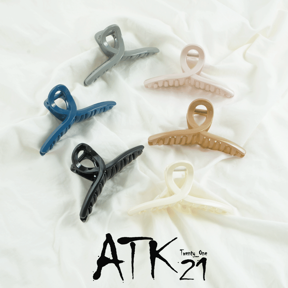 5f243940afaa9d44d58fa20a